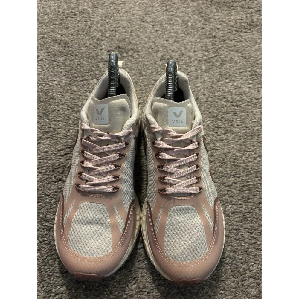 Veja V Condor‎ Mesh Natural Dried Petal Pink Size 7
